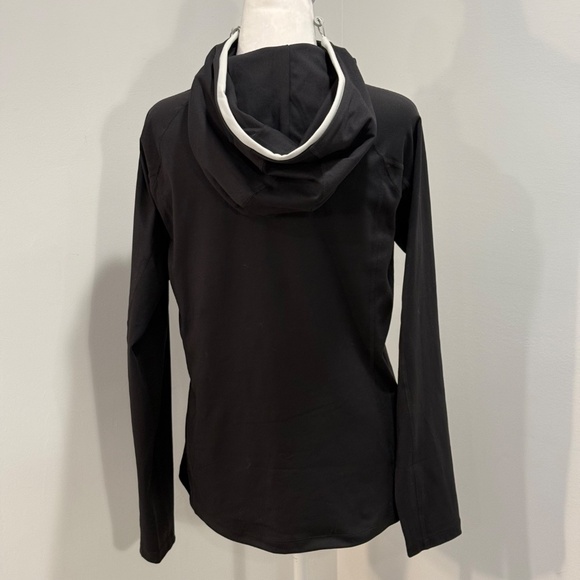 NWT Women’s Fíla Funnel Neck Active Hoodie Black Size Small - Picture 4 of 14